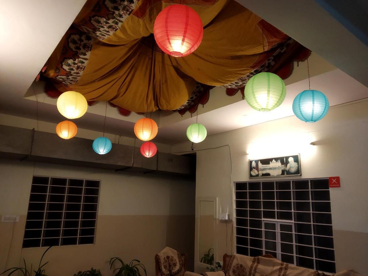 Oyo 13790 Hotel Satya Regency Dzsaipur Kültér fotó